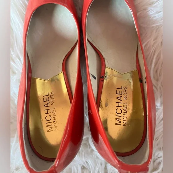 MICHAEL KORS Red Patent Leather Pointed-Toe Pumps 8 - Picture 7 of 10